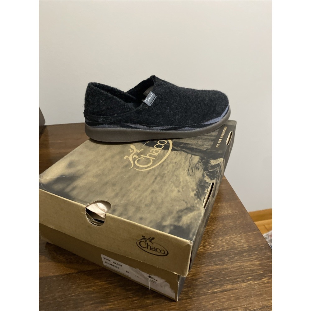 Chaco Revel Womens Slip On Black Shoe Slippers JCH108362 Size 6.5